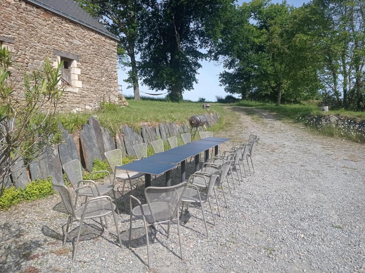 Gite Oust Au Lit Saint-Vincent-sur-Oust Exterior photo